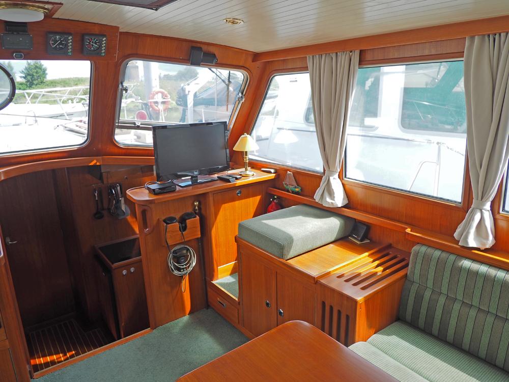 Wheelhouse, Accommodation